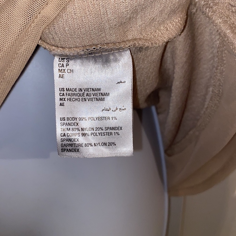 JM Collection Textured Center-Hem Top - Picture 7 of 7